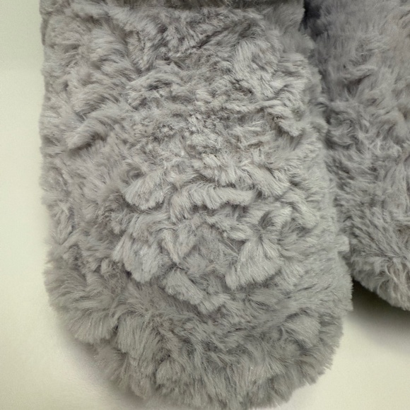 Cozy Faux Fur Slipper Boot - Picture 4 of 5